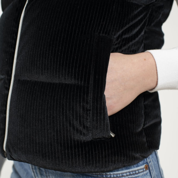 Kjus Women's Vivi Velvet Vest 2026