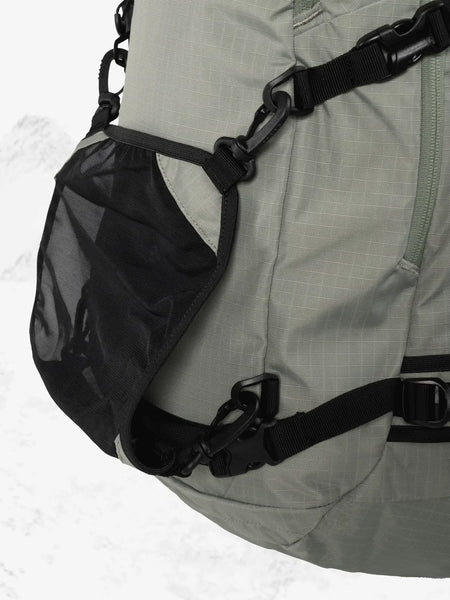 Armada Devo 32L Backpack 2026