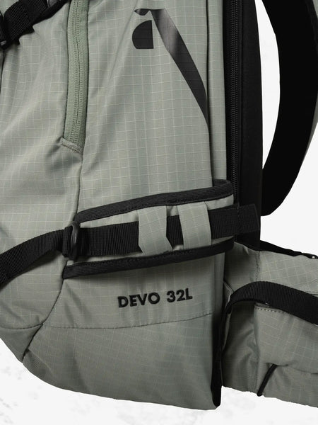 Armada Devo 32L Backpack 2026